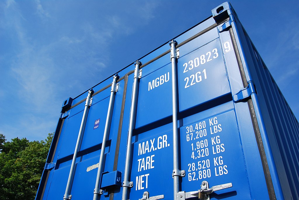 Skladiščni kontejnerji za prodajo