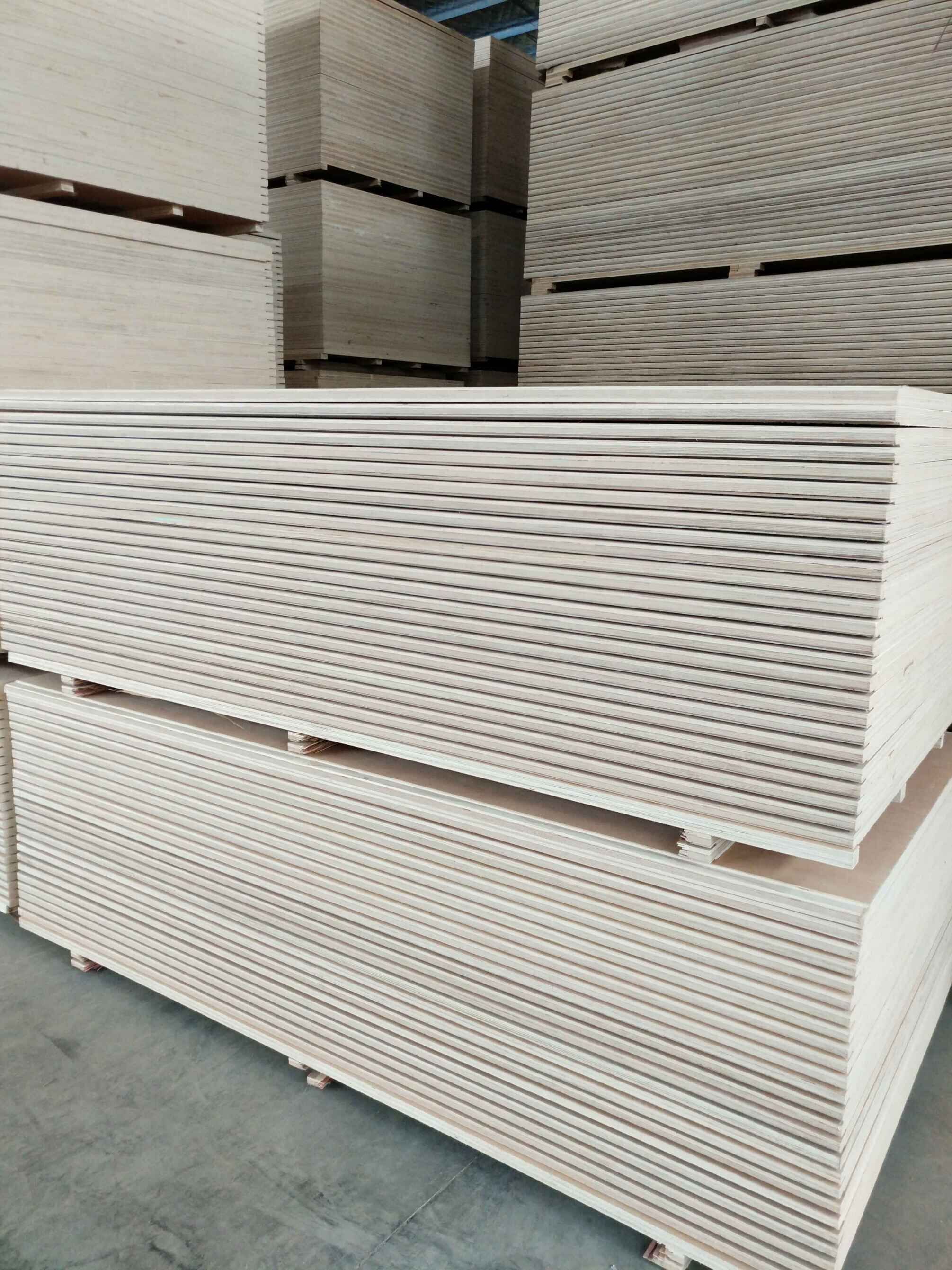 Container plywood flooring