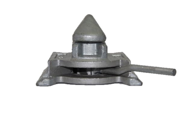 Twist lock and dovetail foundation